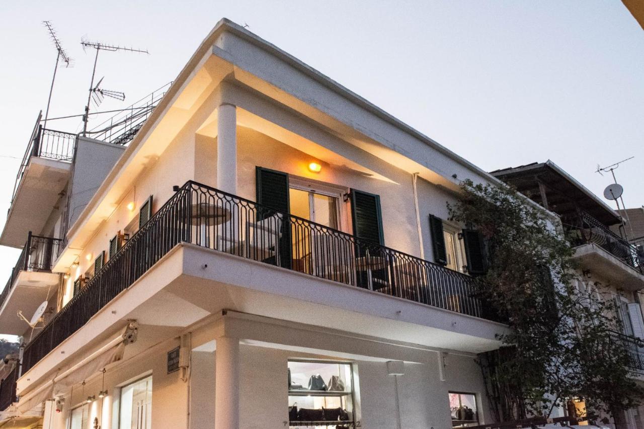 Platyforos, In City Central Of Zakynthos Bagian luar foto