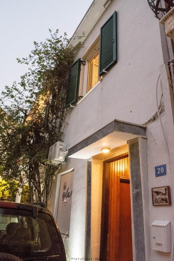 Platyforos, In City Central Of Zakynthos Bagian luar foto