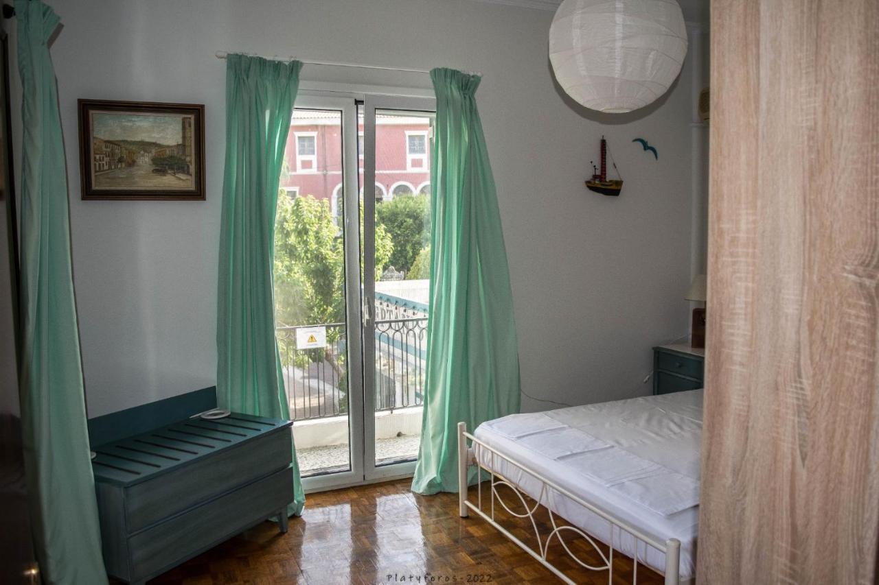 Platyforos, In City Central Of Zakynthos Bagian luar foto